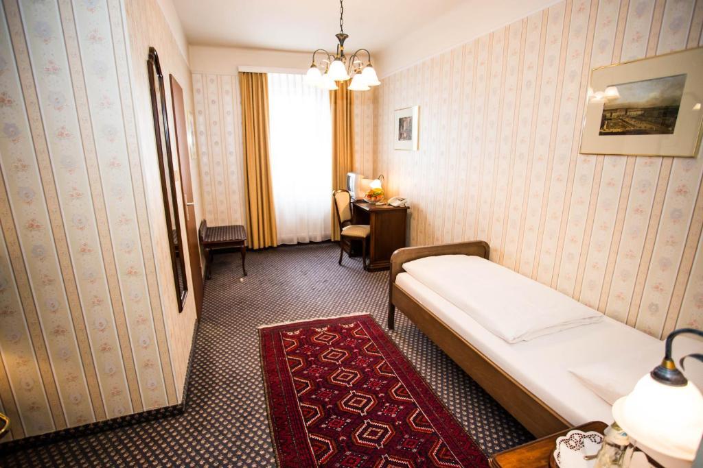 Hotel Atlanta Viena Quarto foto
